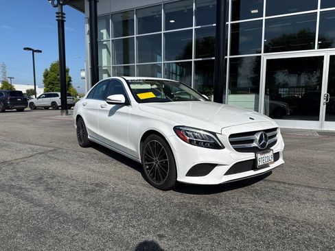 Used 2019 Mercedes-Benz C 300 Sedan image 3