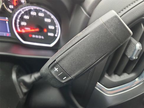 Used 2020 Chevrolet Silverado 1500 LT w/ Texas Edition RWD image 15