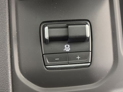 Certified 2024 GMC Sierra 1500 AT4 w/ Technology Package AWD/4WD image 40
