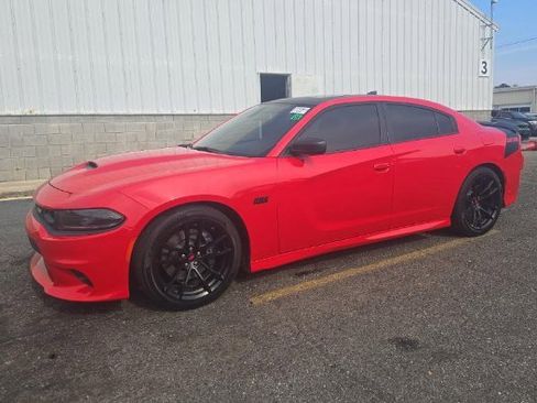 Used 2023 Dodge Charger Scat Pack w/ Daytona Edition Group image 2