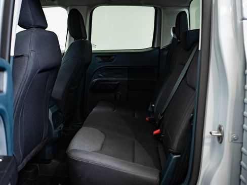 Used 2025 Ford Maverick XL image 38