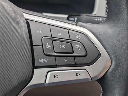 Used 2021 Volkswagen Atlas SEL FWD image 26