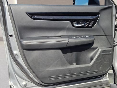 Used 2024 Honda CR-V EX-L image 19
