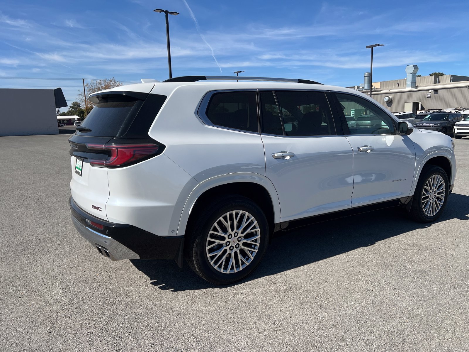 Used 2024 GMC Acadia Denali w/ Super Cruise Package AWD/4WD image 3