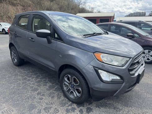 Used 2019 Ford EcoSport S image 3