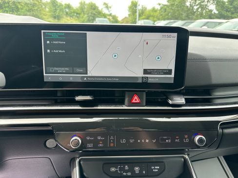 New 2026 Kia Carnival SX Prestige image 24