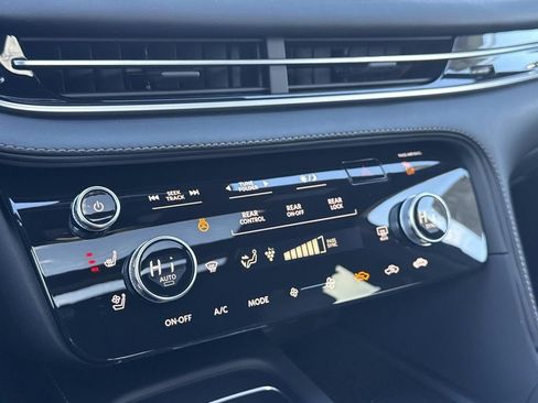 New 2026 INFINITI QX60 Autograph w/ Autograph Tech Package image 5