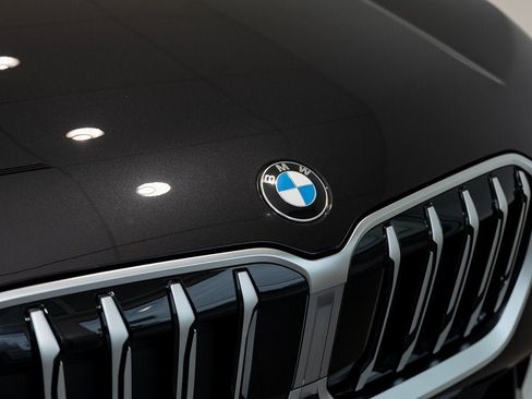 New 2025 BMW X1 xDrive28i w/ Premium Package image 7