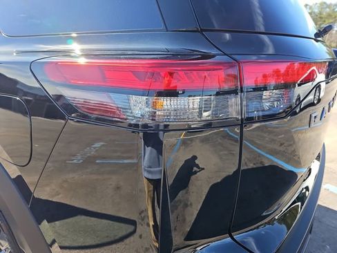 New 2026 Nissan Pathfinder SV image 40