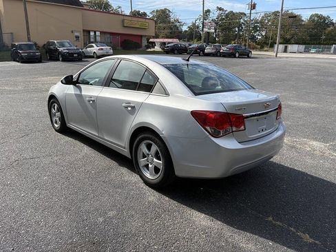 Used 2014 Chevrolet Cruze LT image 7