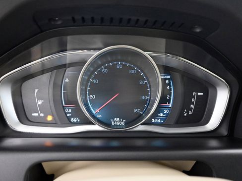 Used 2015 Volvo XC60 T5 image 7