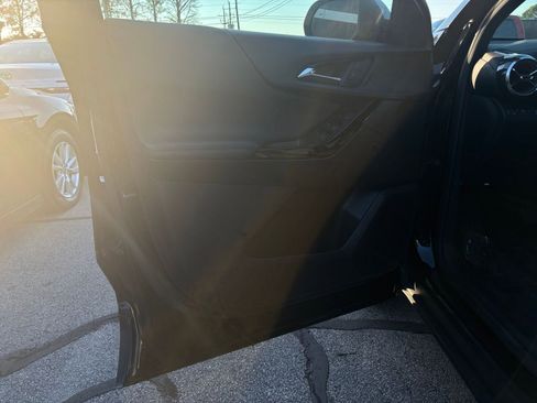 Used 2025 Chevrolet Equinox LT image 20