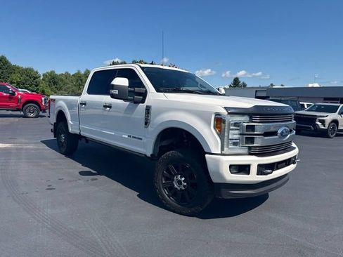 Used 2019 Ford F250 Limited w/ FX4 Off-Road Package AWD/4WD image 5