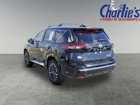 Certified 2025 Nissan Rogue Platinum image 5