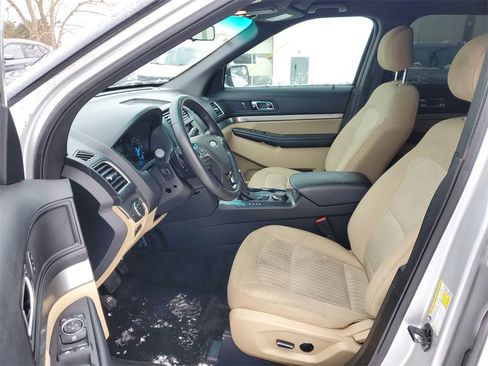 Used 2016 Ford Explorer 4WD image 9