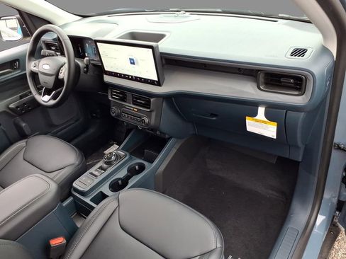 New 2026 Ford Maverick Lariat w/ Black Appearance Package image 12