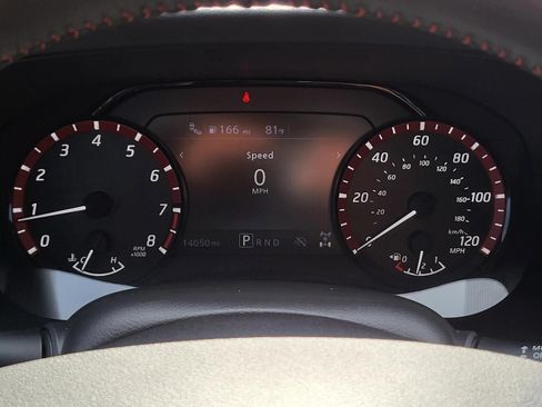 Used 2025 Nissan Frontier PRO-4X AWD/4WD image 34