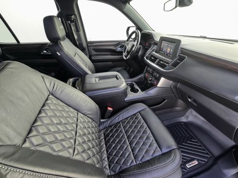 Used 2022 Chevrolet Tahoe LS RWD image 14