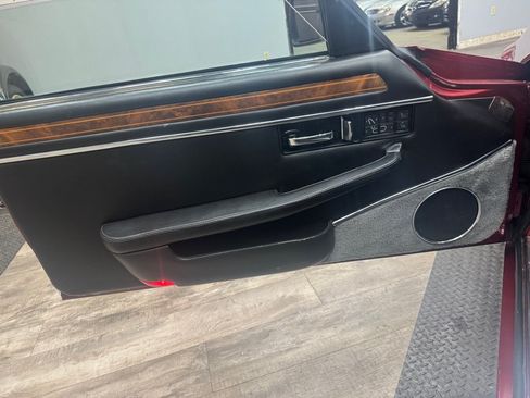 Used 1992 Jaguar XJS V12 Convertible RWD image 14