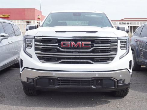 Used 2026 GMC Sierra 1500 SLT w/ SLT Convenience Package AWD/4WD image 2