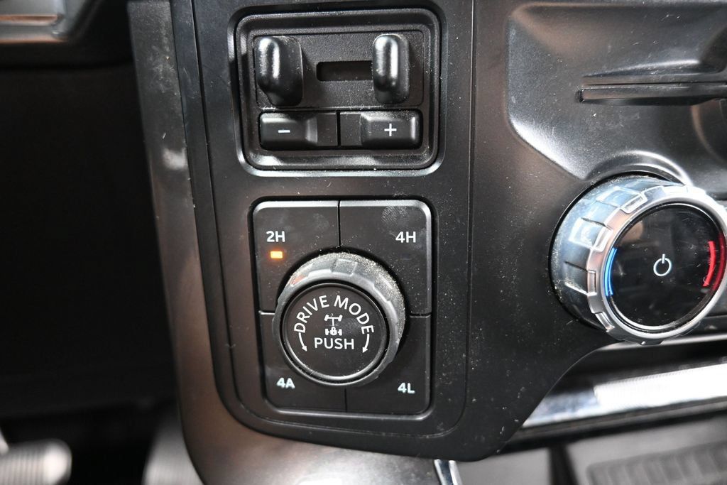 Used 2022 Ford F150 Lariat w/ Equipment Group 502A High AWD/4WD image 15
