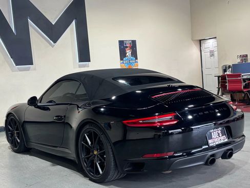 Used 2017 Porsche 911 Carrera S image 10