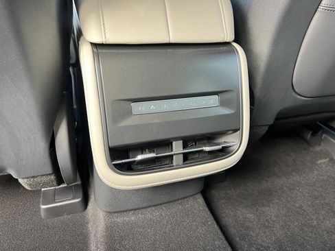 New 2026 Lincoln Nautilus Premier w/ Jet Appearance Package image 25