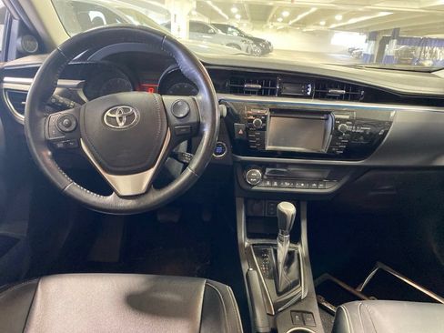 Used 2014 Toyota Corolla S Premium w/ Driver Convenience Package FWD image 8