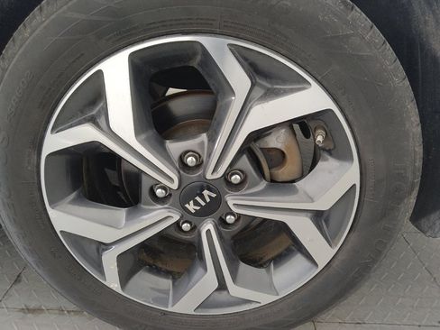 Used 2019 Kia Forte LXS FWD image 31