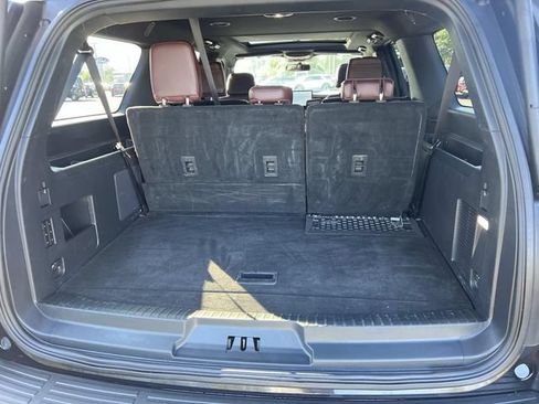 Certified 2023 Ford Expedition Max Limited AWD/4WD image 11