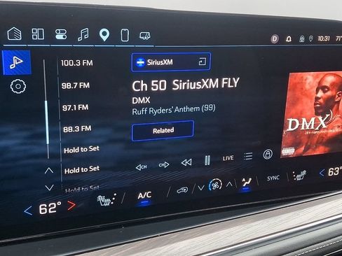 Used 2025 Chevrolet Suburban Z71 AWD/4WD image 18
