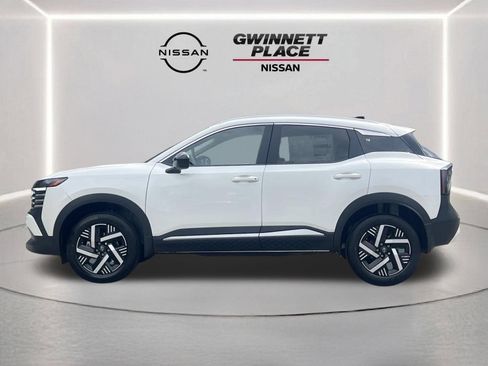 New 2026 Nissan Kicks SV FWD image 20