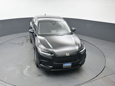 Certified 2023 Honda HR-V LX image 40