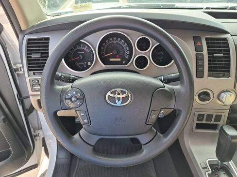 Used 2012 Toyota Tundra 4x4 CrewMax w/ SR5 Pkg image 24