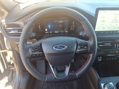 Certified 2024 Ford Escape ST-Line w/ Tech Pack #1 image 18