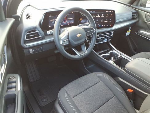 New 2026 Chevrolet Traverse LT AWD/4WD image 12