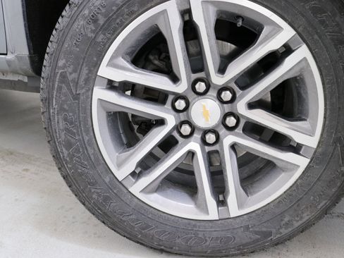 Used 2021 Chevrolet Colorado W/T w/ Custom Special Edition image 26