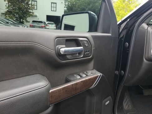 Used 2022 GMC Sierra 1500 Denali w/ Denali Premium Package AWD/4WD image 19