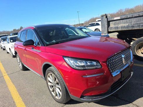 Used 2022 Lincoln Corsair AWD w/ Premium Package image 2