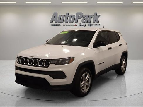 Used 2023 Jeep Compass Sport AWD/4WD image 7