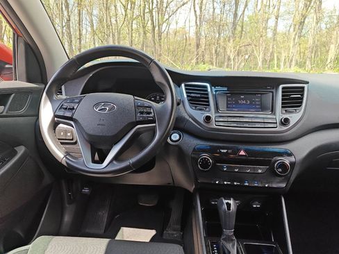 Used 2016 Hyundai Tucson Sport AWD/4WD image 21