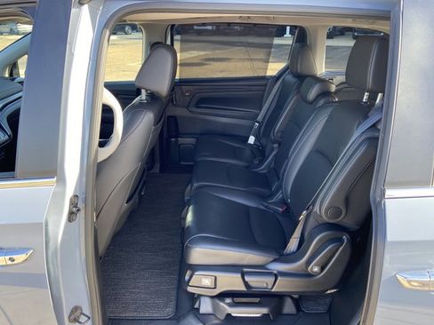 Used 2023 Honda Odyssey Touring image 47