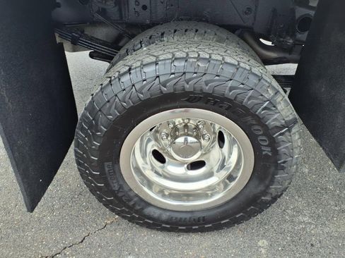 Used 2018 RAM 3500 Tradesman w/ Protection Group image 19