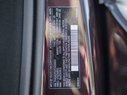 New 2026 Volvo XC90 B6 Ultra w/ Lounge Package image 38