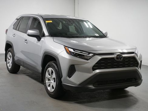 Certified 2024 Toyota RAV4 LE image 3