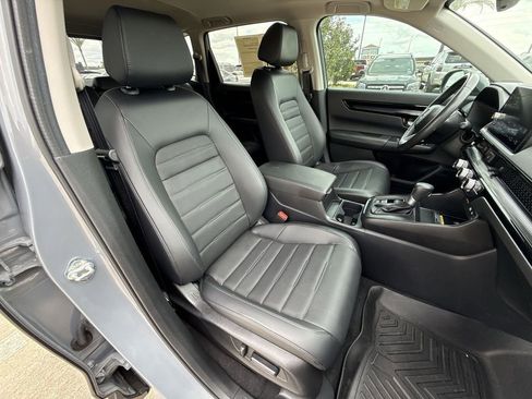 Used 2024 Honda CR-V EX-L image 16