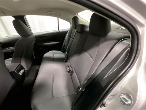 Used 2024 Toyota Corolla LE FWD image 15