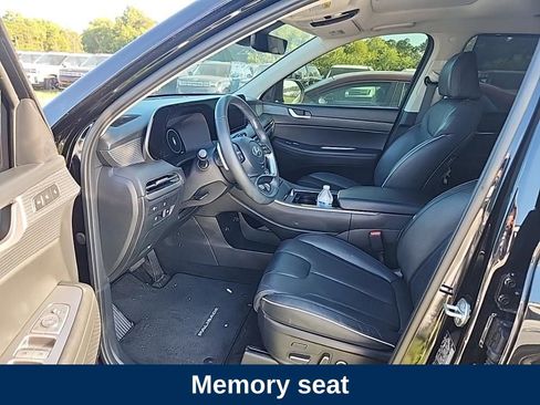Used 2023 Hyundai Palisade Limited image 11