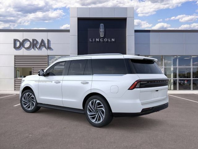 New 2026 Lincoln Navigator Premiere AWD/4WD image 4