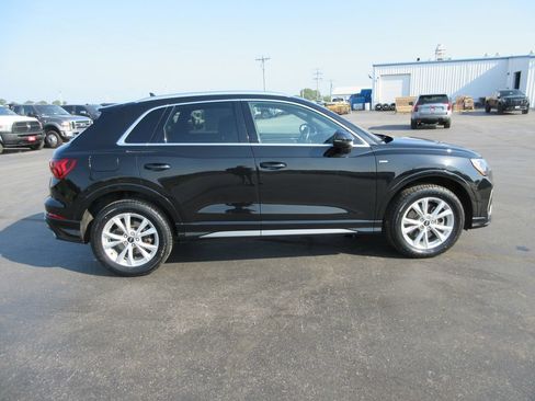 Used 2021 Audi Q3 2.0T Premium AWD/4WD image 4